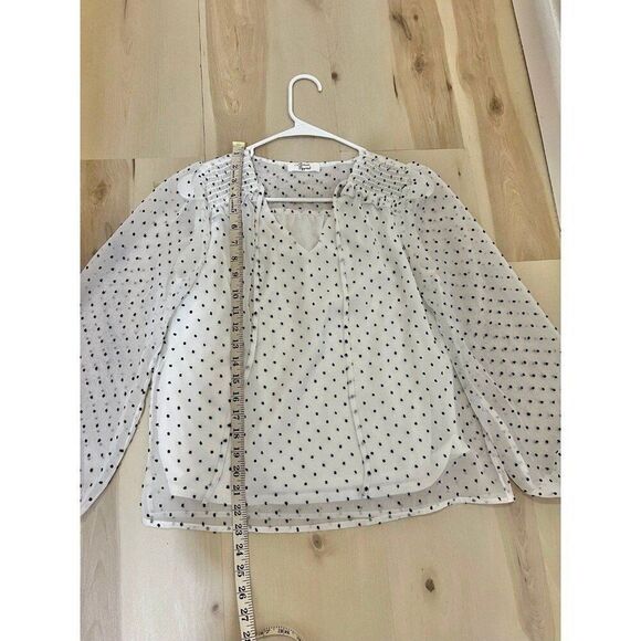 Beacon Apparel Retro Preppy Polka Dot Minimalist Feminine Office Chic Blouse - Picture 10 of 12